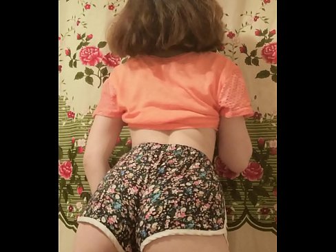 ❤️ Garota jovem e sexy tirando seus shorts da câmera ️ Porno em pt-br.sexonfire.ru ️❤